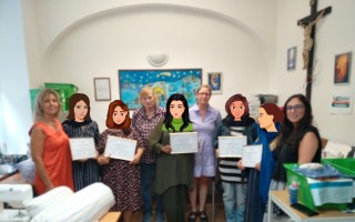 Pomozte ženám afghánských tlumočníků s šitím potřeb pro hendikepované