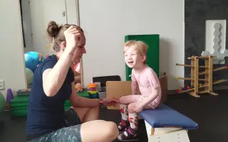 Pomozme malé Natálce se syndromem kočičího křiku