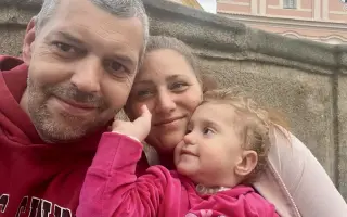 Pomozme Emičce zvládnout život s CHARGE syndromem