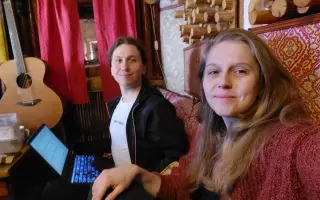 Kapela LakyMari v albu "Kind (of) mind" dává hlas zvířatům, podpořte jeho vznik.