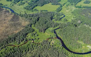 Dárková kniha Vltava z nebe – podpořte knihu ke 150. výročí Smetanovy Vltavy!