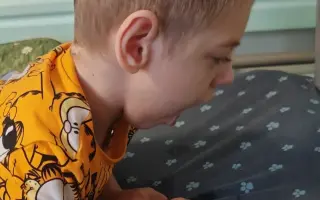 Pomozme bojovníkovi Michálkovi vykročit k prvnímu krůčku a lepší budoucnosti