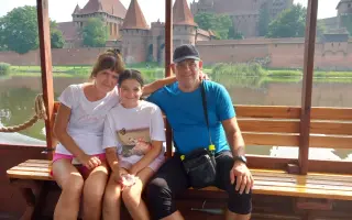 Pomozme mamince Petře s léčbou nádoru mozku, která jí může prodloužit čas s dcerou