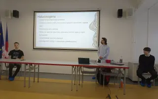 Strach nechrání. Znalost ano. Podpořte rozvoj Czeched Substance!