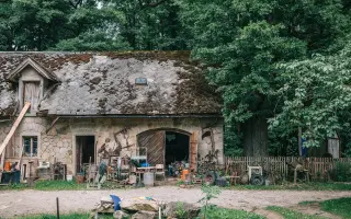 Plášilova nová střecha. Neprozradit!