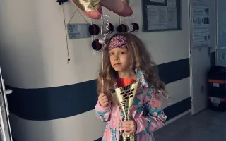 „Den, který změnil Laurence a její rodině život”