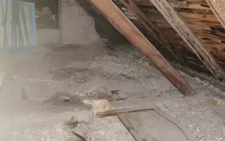 Sokolovně teče do bot