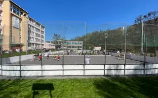 Nová generace hokejbalistů potřebuje nové hřiště