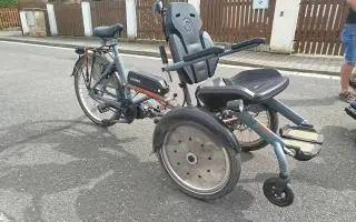 Elektrokolo s invalidním vozíkem pro Davida