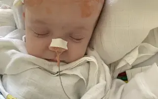 Pomoc pro Miušku v jejím každodenním boji - rehabilitace a pomůcky