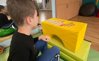 Pomozme Kubíčkovi objevovat svět