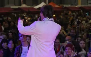 Pomozte mi vydat nové album