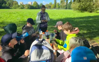 „Hra, kde je každý vítěz“ aneb pomůcky a hry pro děti s autismem