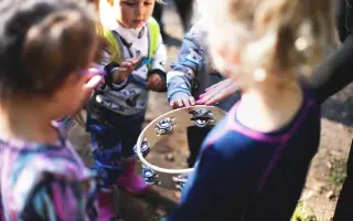 🌲 Pomozte nám dokončit náš sen – lesní školku pro děti 🌿