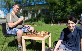 Pomozte Matyášovi na cestě za lepším životem!