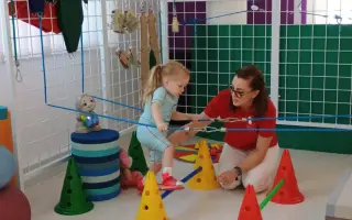 Pomoc Zuzance se SMA k dalším pokrokům