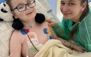 Mari: Kluk, co obehrál smrt, hledá cestu k „NORMÁLNU“