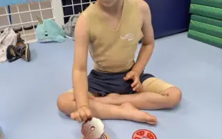 Staňte se hrdinou v Tobiáškově příběhu. Sám to nezvládne.