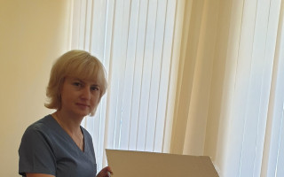 Přístroj na zacelování tkání pro ukrajinskou nemocnici v přífrontové oblasti
