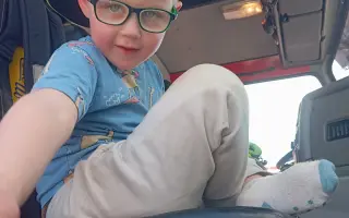 Zdravotní kočárek s podložkou pro Kubíka na každodenní cestování