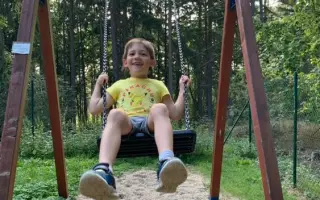 Pomozte mamince samoživitelce k cestě k novému domovu