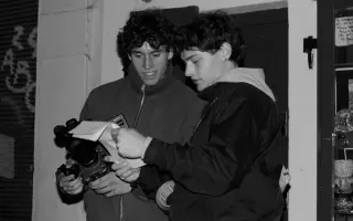 Podpořte absolventský film Sedřená přepážka