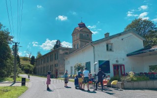 PODPOŘ STANDUP, KOTĚ