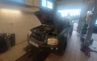 Auta pro Ukrajinu / Cars for Ukraine / Автомобілі для України