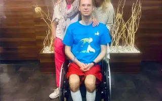 Pomoc pro Edu po vážném pádu – návrat k rodině a soběstačnosti