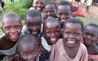 Dobrovolnice na cestě za Bwindi Orphans