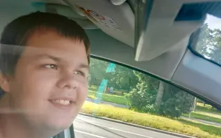 Matyáš s autismem potřebuje více než jenom příspěvek na auto