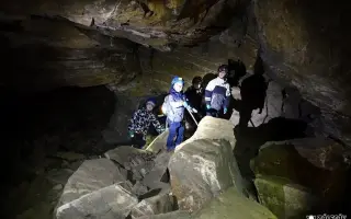 Stan Sahara na letní tábor a nové židle do zálesácké klubovny