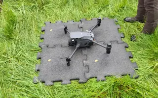 Dron pro záchranu srnčat a dalších mláďat před sečí