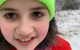 Pomozte handicapované Laře s opravou auta