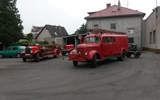 Sbírka na opravu motoru historického hasičského vozidla Praga RN