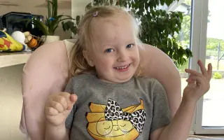 Pomozme Timi bezpečně objevovat svět, který vidí jinak