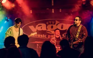 Kapela Midnight Honeycake nahrává svoje první album