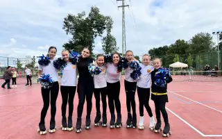 Pomozme mladým krasobruslařkám na kolečkách reprezentovat na soutěži v Dánsku