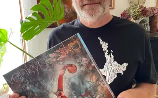 Podpořte vydání LP Poppass Slávka Neuhöfera ilustrované Pavlem Pucholtem