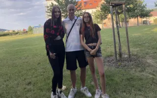 Pomozme tátovi s ALS zůstat doma se svou dcerou