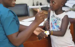 Záchrana kliniky Ostrova Naděje  v Keni