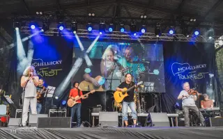 Podpořte vydání alba Folk Team - Na konci světa