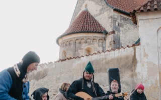 Záchrana statiky a opravy románského kostela na okraji Prahy