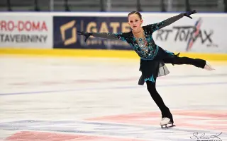 Pomozte Bellince dál tančit na ledě