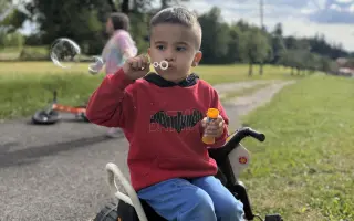 Speciální ortézy pro Davida: šance na samostatnější pohyb