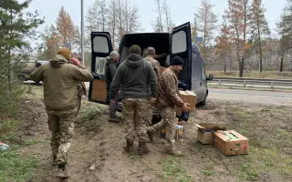 Pomoc FPV operátorům z Prahy až na frontu aneb výbava pro ty, kdo drží linii.