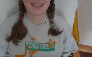 Pomozme Emičce pokračovat v cestě, kterou s mámou roky nevzdávají