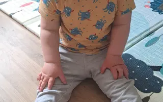 Pomoc Teodorkovi k prvním krůčkům