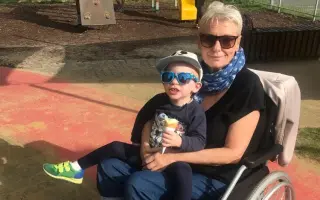 Pomozme Elišce pečovat o maminku s ALS – doma, s láskou a důstojností!