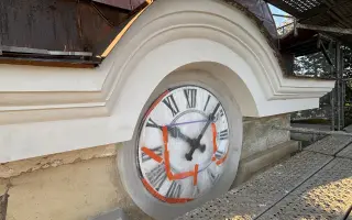 POMOZTE NÁM DOKONČIT OPRAVU VĚŽE KŘIŠŤÁLOVÉHO CHRÁMU